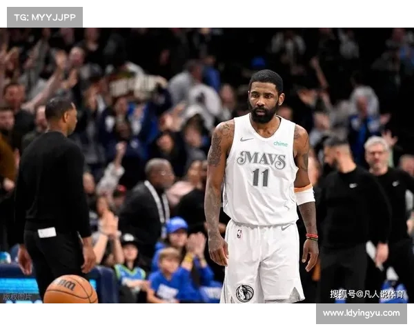 欧文重申队友们避免使用社交媒体:专注比赛,享受当下 欧文重申队友们避免使用社交媒体:专注比赛,享受当下