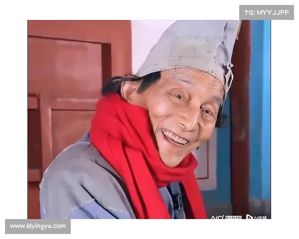 泪目！游本昌高龄无法站立，胡歌推轮椅助其入场，情感瞬间触动全场