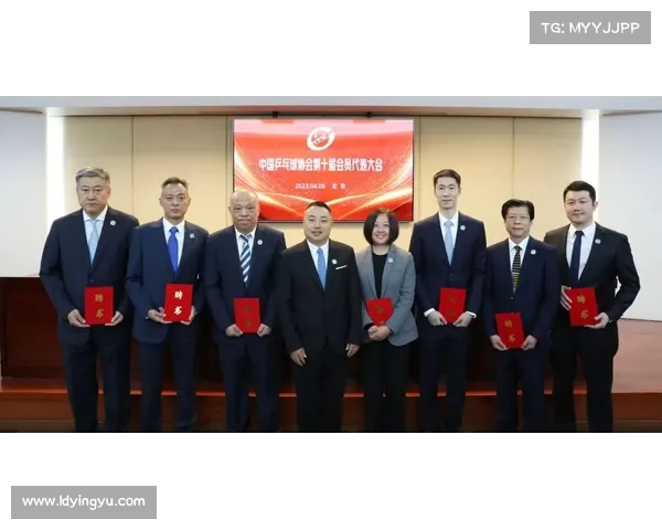 邓亚萍出任新一届乒协主席:乒乓传奇再启航,推动中国乒乓事业新发展 邓亚萍出任新一届乒协主席:乒乓传奇再启航,推动中国乒乓事业新发展