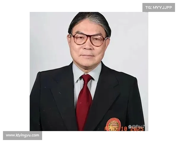 霍震霆首次谈霍启山择偶标准:未必非要找体育界人士(霍启山个人) 霍震霆首次谈霍启山择偶标准:未必非要找体育界人士(霍启山个人)