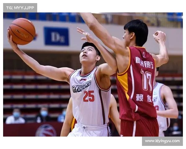 髌腱撕裂月后,容子峰终于重返赛场!恢复历程揭秘(容子峰哪里人) 髌腱撕裂月后,容子峰终于重返赛场!恢复历程揭秘(容子峰哪里人)