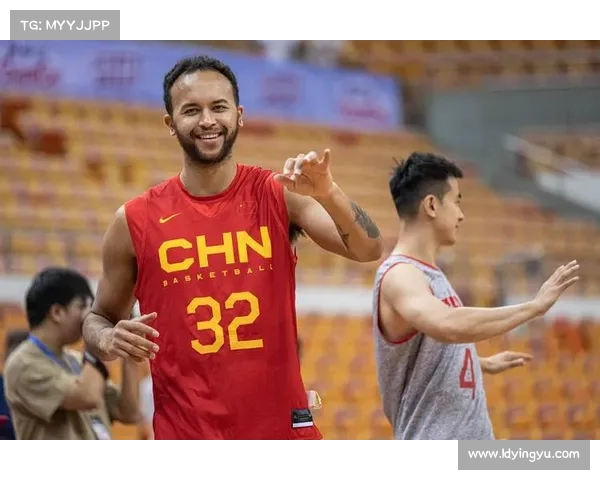 从拼图角度看李凯尔:徐静雨谈勇士新援如何提升球队竞争力 从拼图角度看李凯尔:徐静雨谈勇士新援如何提升球队竞争力