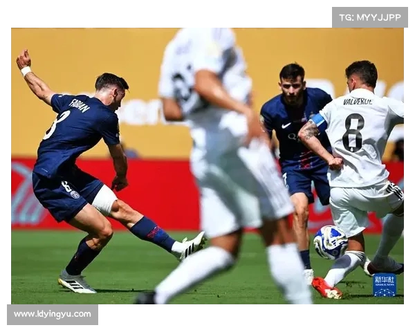 巴黎圣日耳曼在年法国甲级联赛中年轻球员崭露头角,表现抢眼。 巴黎圣日耳曼在年法国甲级联赛中年轻球员崭露头角,表现抢眼。