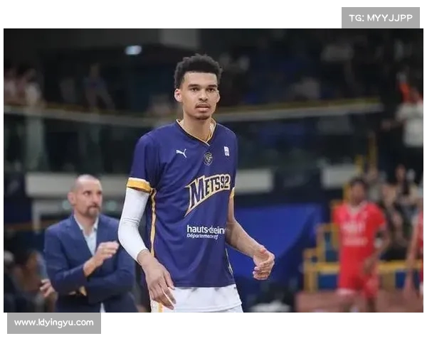 马刺VS雷霆：文班亚马VS霍姆格伦，新时代内线对决