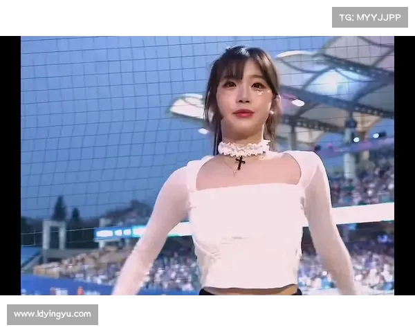 兄我真…P+联赛人气王揭晓：身材火辣的梓梓成功当选啦啦队新宠